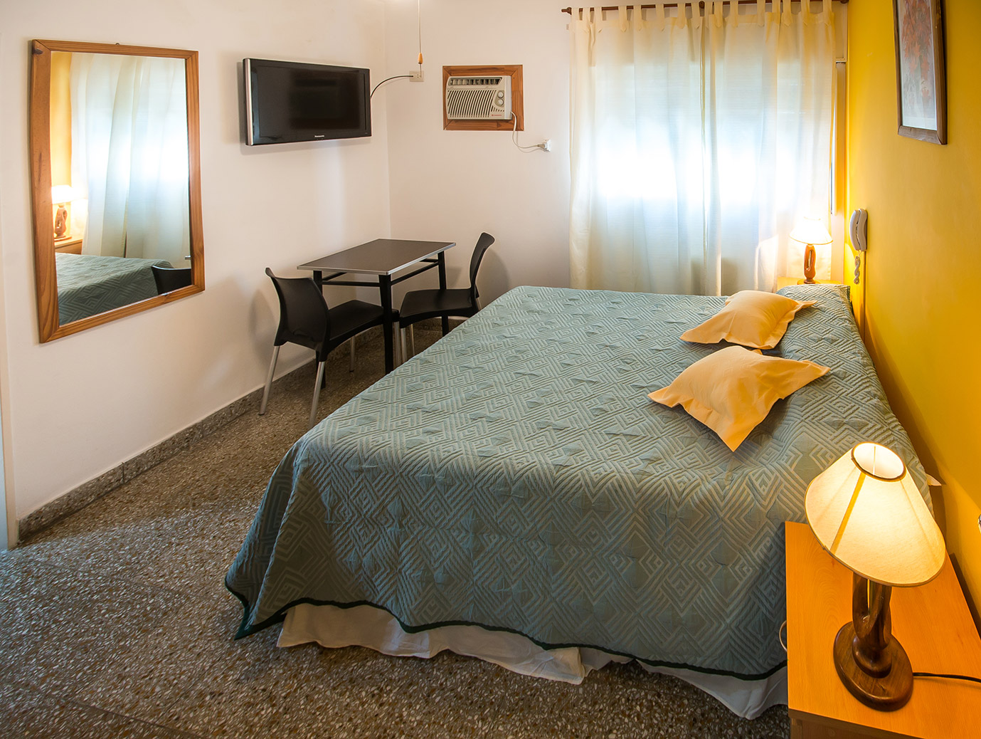 Habitación del Brisas Hotel